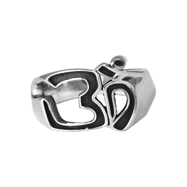 Designer Om Ring