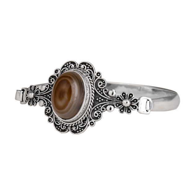 Filigree Oval Bangle