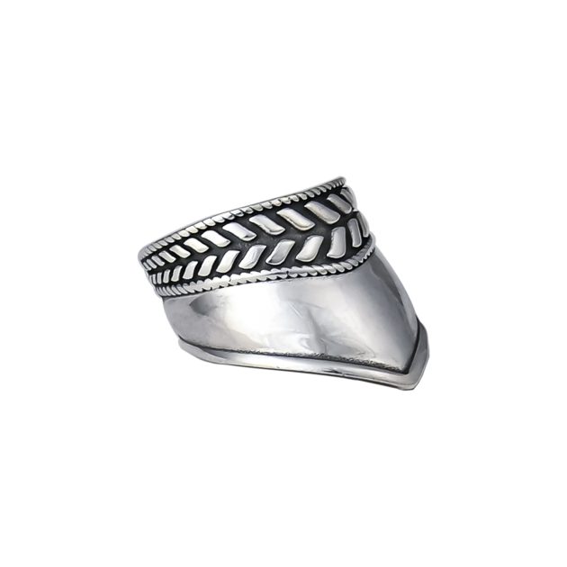 Designer Indonesian Style Ring