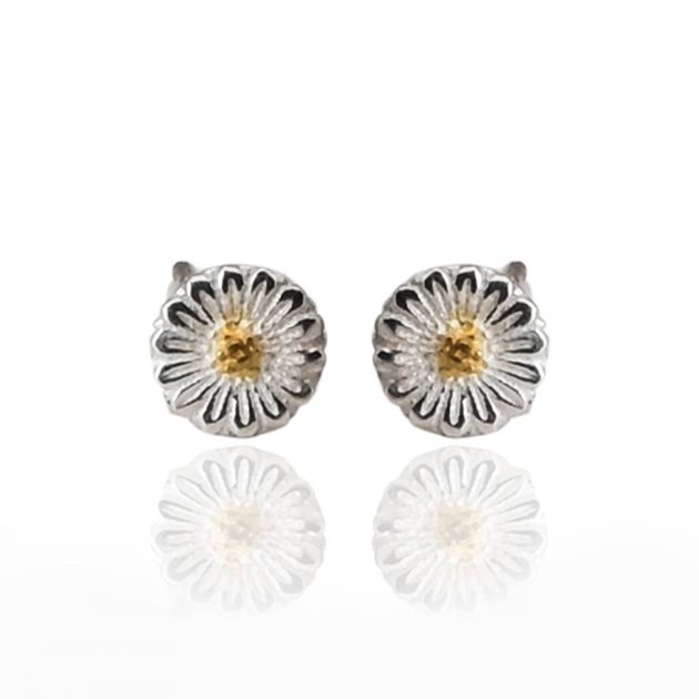 Dual-Tone Flower Ear Studs