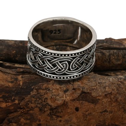 Celtic Knot Band