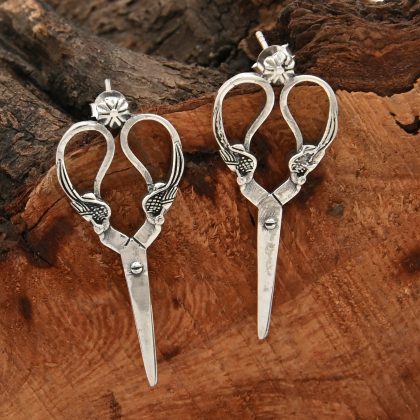 Scissors Studs